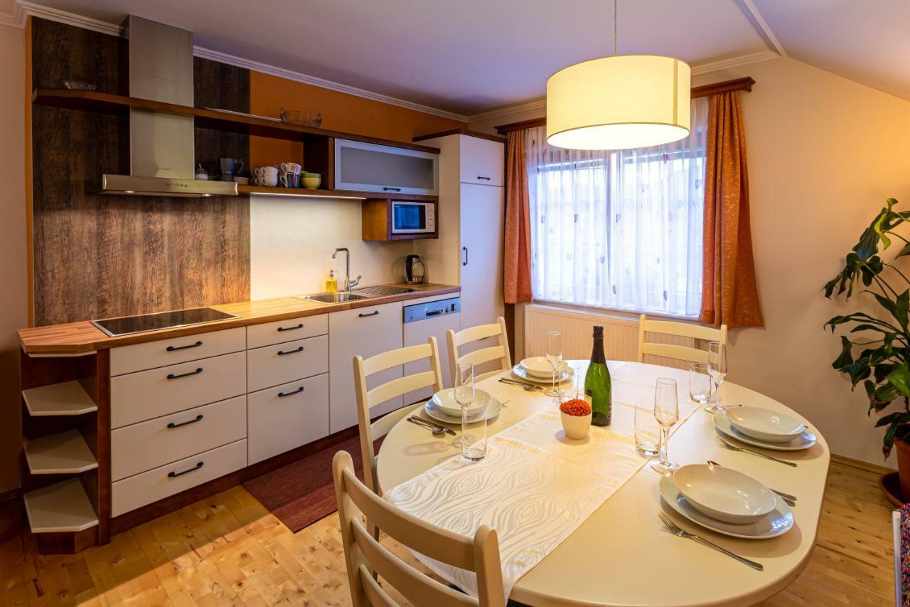 Apartmaji Volf 지고르니예 고르예 외부 사진